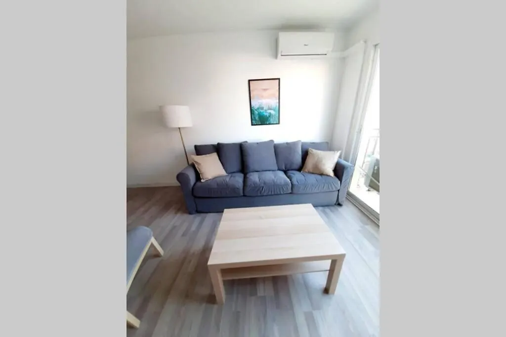 Apartamento Con Solarium By Dv Properties #P5H3 Málaga